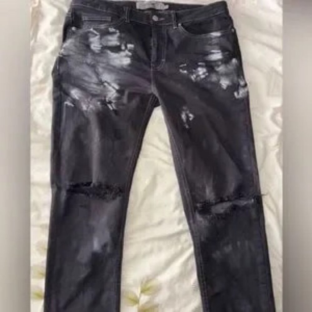 NWOT men’s rare blackish top man London jeans 30wX32ins beautifully designed